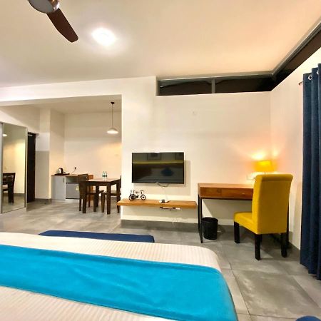 Aura Corporate Suites At Manyata Tech Park バンガロール エクステリア 写真