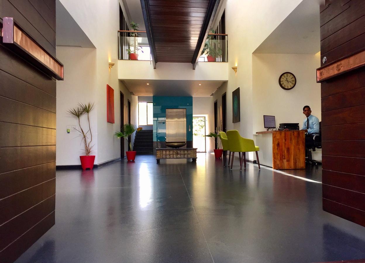 Aura Corporate Suites At Manyata Tech Park バンガロール エクステリア 写真