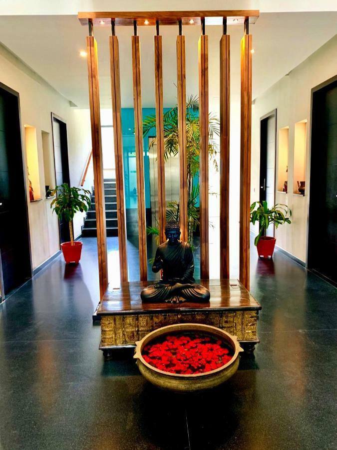 Aura Corporate Suites At Manyata Tech Park バンガロール エクステリア 写真
